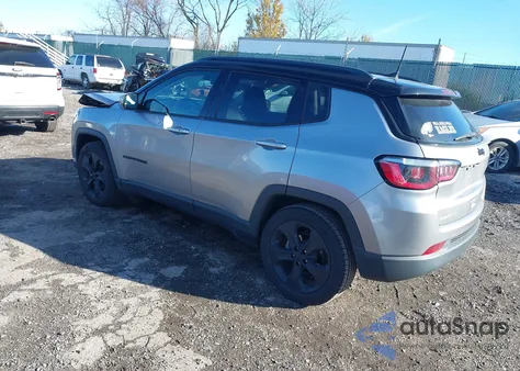 2019 Jeep Compass Altitude Fwd z USA, uszkodzony, nr VIN 3C4NJCBB6KT755890